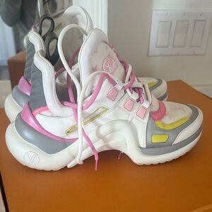 Louis Vuitton Kids Sneakers - Pink, Yellow, and White size 40